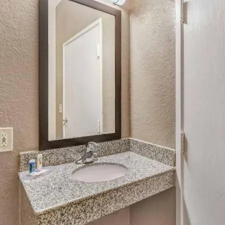 Motel 6 Humble, Tx - Houston International Airport Exterior photo