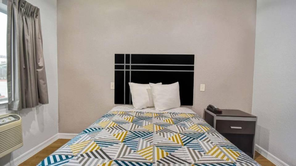 6 Humble, Tx - Houston International Airport Hotel 2*