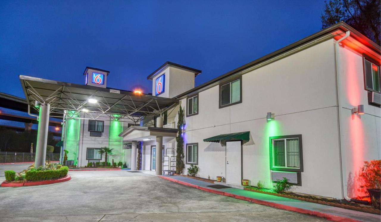 6 Humble, Tx - Houston International Airport Hotel