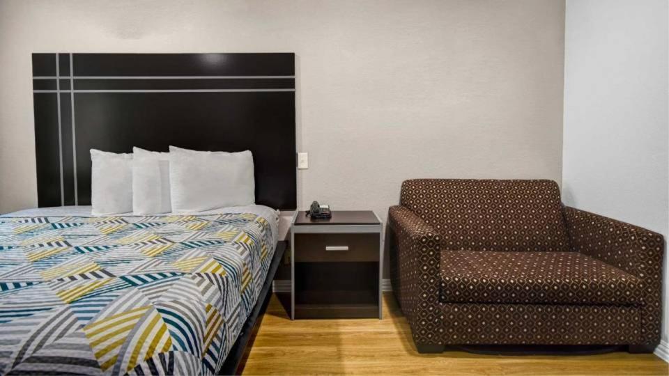 6 Humble, Tx - Houston International Airport 4* Humble